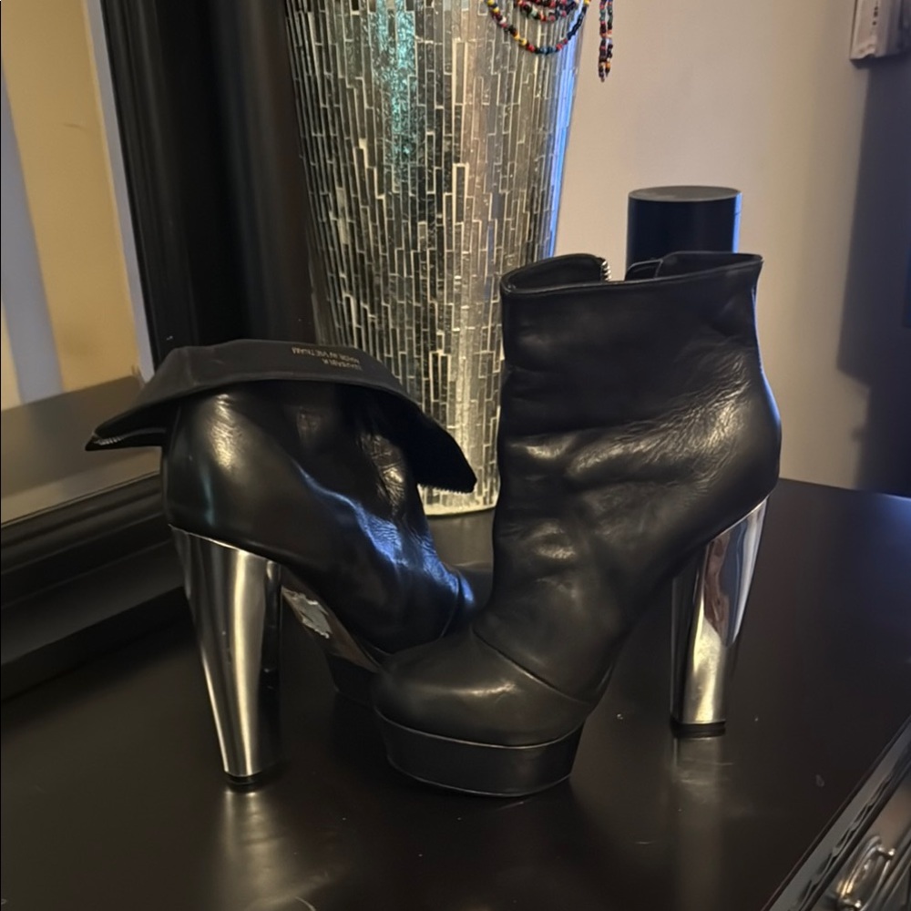 Topshop Black Leather Heeled Boots - Picture 14 of 16